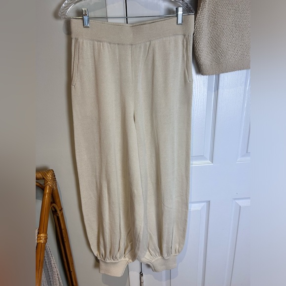 ✨sold✨FP BEACH Nolan Sweater Set in Conch - Picture 6 of 7